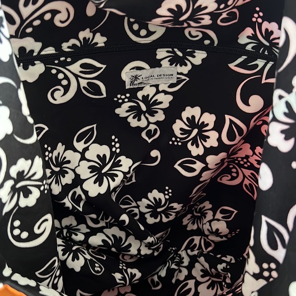 NWOT Large Reversible Hawaiian Fabric Tote Bag🌺 - Picture 7 of 9